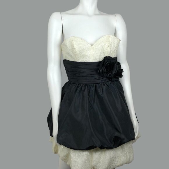 Betsey Johnson Strapless Dress Sequin A-Line Sweetheart Neckline 4 Party Dress - Picture 1 of 7